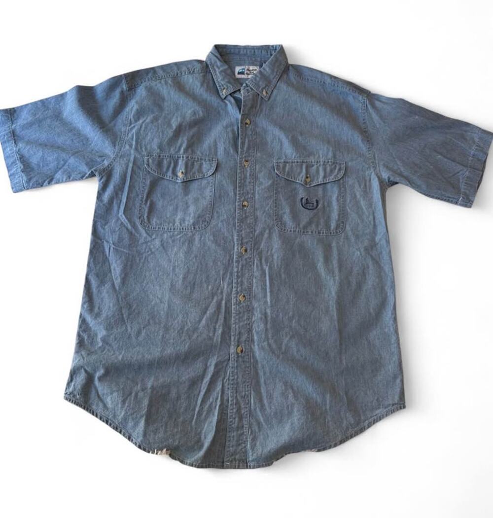 Against the Elements Chambray Short Sleeve Button Down Shirt - Large